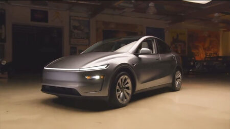 Nuova Tesla Model Y: inizia la vendita del veicolo “standard” senza Launch Series. I prezzi partono da 44.990€